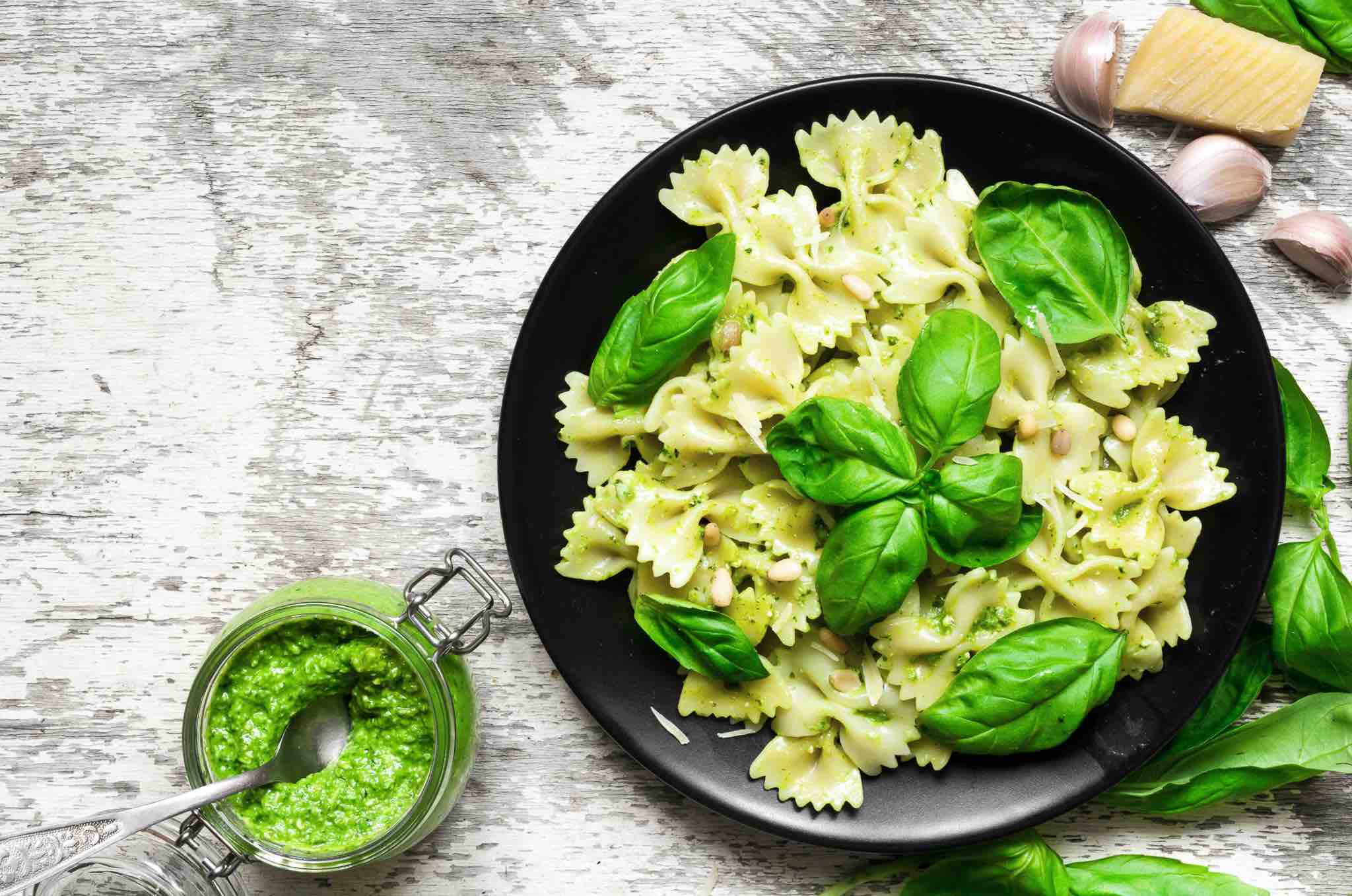 Seasoning pasta, how to do it?